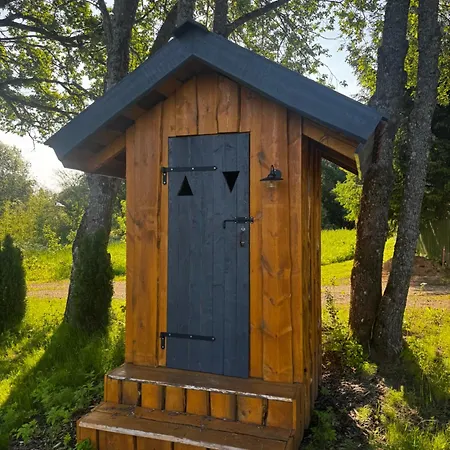 Campingplads Heintega Lakapealne Puka